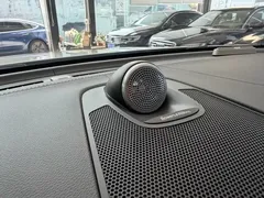 2024 Volvo XC60 4WD Zhiyuan Luxury, белый — фото 17