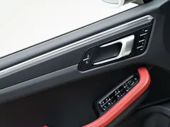 2021 Porsche Macan 2.0T, белый — фото 15