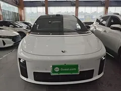 2025 Li Auto i6 2WD Standard, белый — фото 3