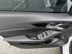2021 Mazda CX-4 2.0L AT 2WD, белый — фото 15