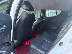 2021 Toyota C-HR 2.0L Luxury, белый — фото 5