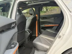 2022 Changan UNI-V 1.5T Premium — фото 15
