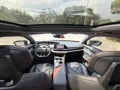 2022 Changan UNI-V 1.5T Premium — фото 24