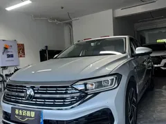2023 Volkswagen Sagitar 280TSI DSG Exceed — фото 1