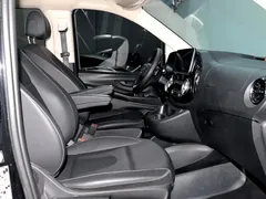 2021 Mercedes-Benz Vito 2.0T Elite 7-seat, чёрный — фото 17