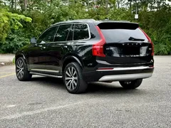 2022 Volvo XC90 7-seat, чёрный — фото 7