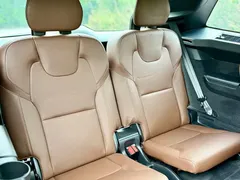 2022 Volvo XC90 7-seat, чёрный — фото 25