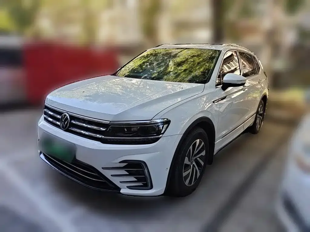 2021 Volkswagen Tiguan L 430PHEV Premium