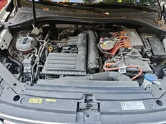 2021 Volkswagen Tiguan L 430PHEV Premium, белый — фото 21