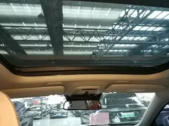 2021 Volvo XC40 4WD Fashion, белый — фото 18