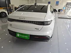 2025 BYD Seal 05 PHEV 120KM Smart Driving Flagship, белый — фото 6
