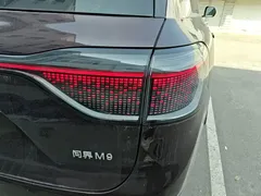 2025 Aito M9 EREV Ultra 52kWh 6-seat 192-line LiDAR — фото 8