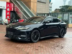 2023 Changan UNI-V 1.5T Sport, чёрный — фото 1