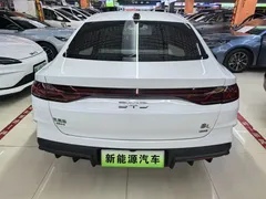 2025 BYD Qin L PHEV 80km Leading Smart Driving, белый — фото 5