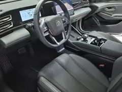 2025 BYD Qin L PHEV 80km Leading Smart Driving, белый — фото 7