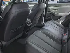 2025 BYD Qin L PHEV 80km Leading Smart Driving, белый — фото 9