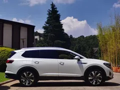 2022 Volkswagen Talagon 380TSI 4WD Flagship 6-seat, белый — фото 7