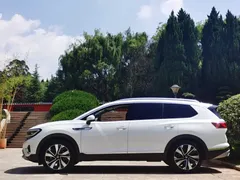 2022 Volkswagen Talagon 380TSI 4WD Flagship 6-seat, белый — фото 8