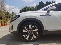 2022 Volkswagen Talagon 380TSI 4WD Flagship 6-seat, белый — фото 10