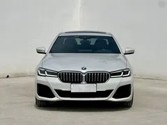 2023 BMW 5 Series 530Li Leading M Sport Package, белый — фото 2