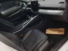 2023 Geely Preface 1.5TD, белый — фото 7