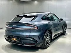 2025 Xiaomi YU7 4WD Max — фото 4