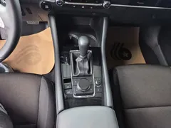 2023 Mazda 3 2.0L AT, белый — фото 10