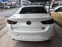 2023 Mazda 3 2.0L AT, белый — фото 14