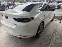 2023 Mazda 3 2.0L AT, белый — фото 15