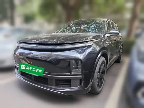 2023 Li Auto L8