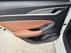 2022 Changan Eado PLUS 1.4T GDI DCT Premium, белый — фото 10