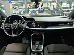 2022 Audi A3 Sportback 35 TFSI Sport, чёрный — фото 4