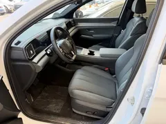 2026 BYD Song Pro DM-i PHEV 133km Exceed, белый — фото 4