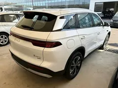 2026 BYD Song Pro DM-i PHEV 133km Exceed, белый — фото 16