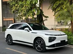 2022 Xpeng G9 650 Performance Pro, белый — фото 3