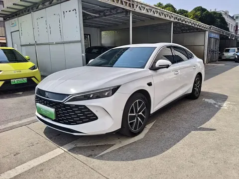 2025 BYD Qin L PHEV Smart Driving 120km
