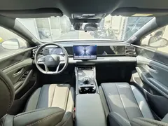 2025 BYD Qin L PHEV Smart Driving 120km, белый — фото 10