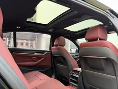 2021 BMW 5 Series 530Li Leading M Sport Package, чёрный — фото 15