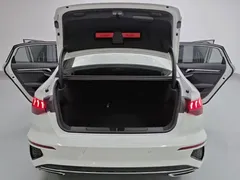 2023 Audi A3L Limousine 35 TFSI Fashion Sport, белый — фото 8