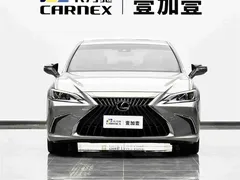 2022 Lexus ES 300h Excellence — фото 2