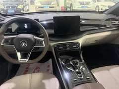 2024 BYD Qin PLUS Honor DM-i PHEV 55km Leading, белый — фото 9