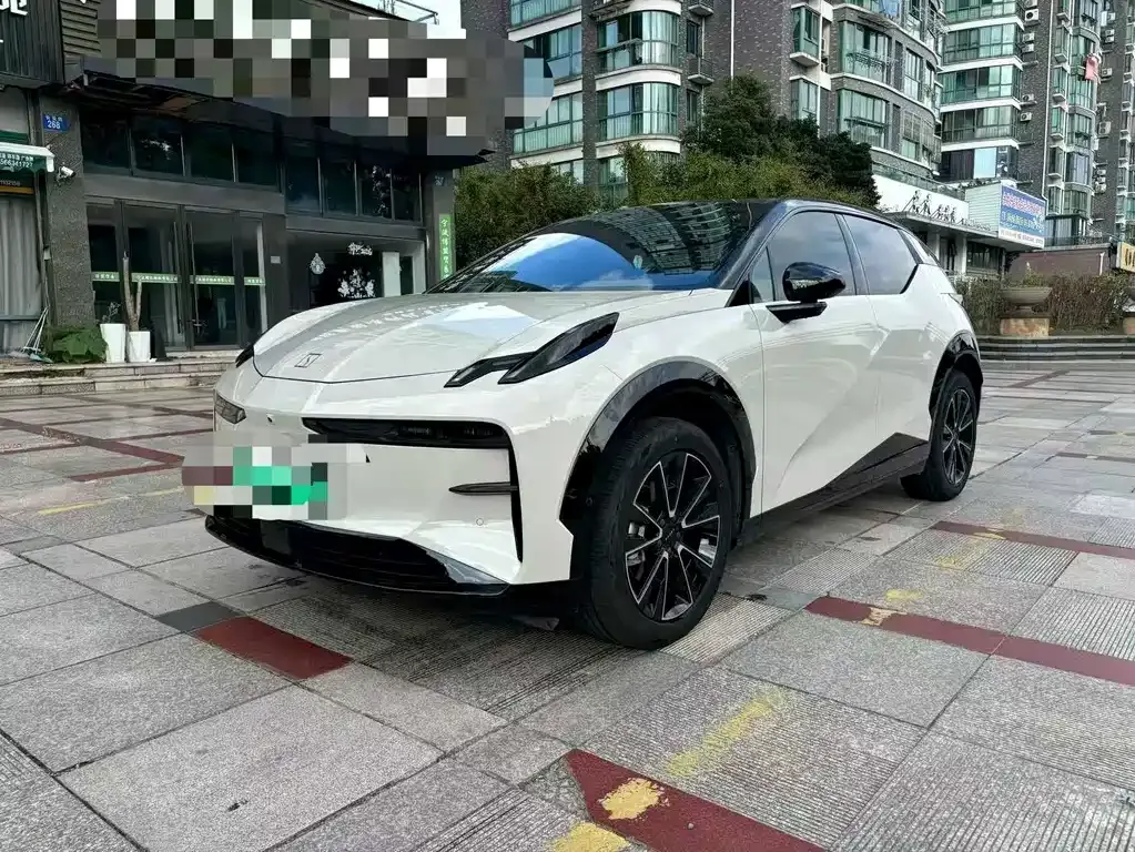 2024 Zeekr X 4-seat 4WD