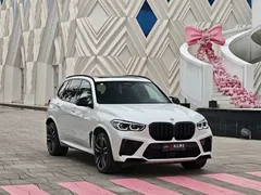 2022 BMW X5 M, белый — фото 3