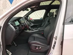 2022 BMW X5 M, белый — фото 10