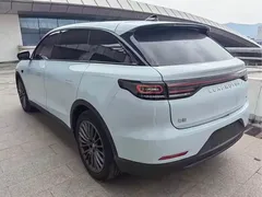 2024 Leapmotor C11 EV 515 Smart, белый — фото 9