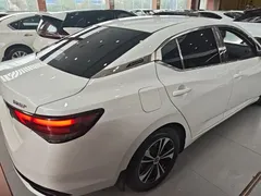 2023 Nissan Sylphy 1.6L CVT Enjoy, белый — фото 7