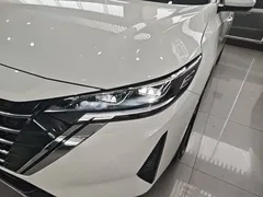 2023 Nissan Sylphy 1.6L CVT Enjoy, белый — фото 24