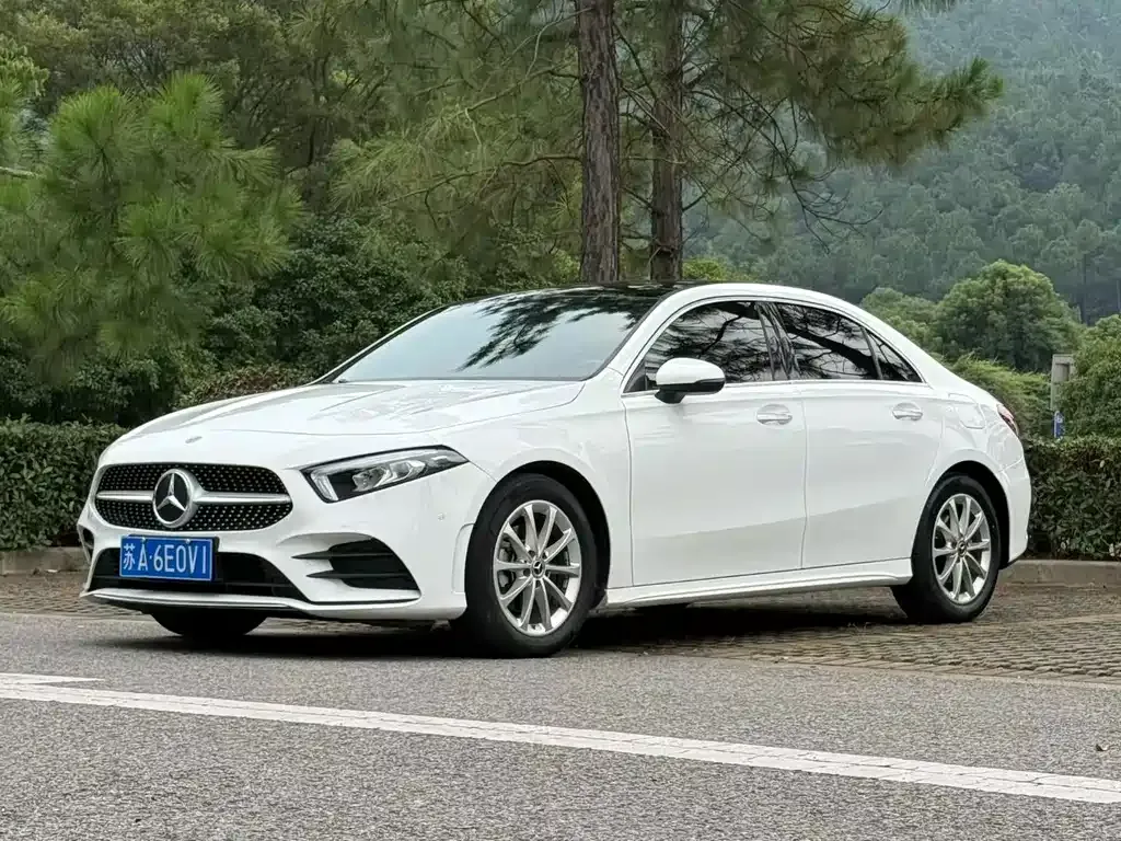 2022 Mercedes-Benz A-Class A 200 L Sport Sedan Fashion