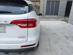 2019 Haval M6 1.5T MT 2WD Elite, белый — фото 8