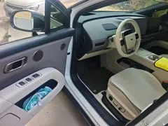 2025 Li Auto i6 2WD Standard, белый — фото 16